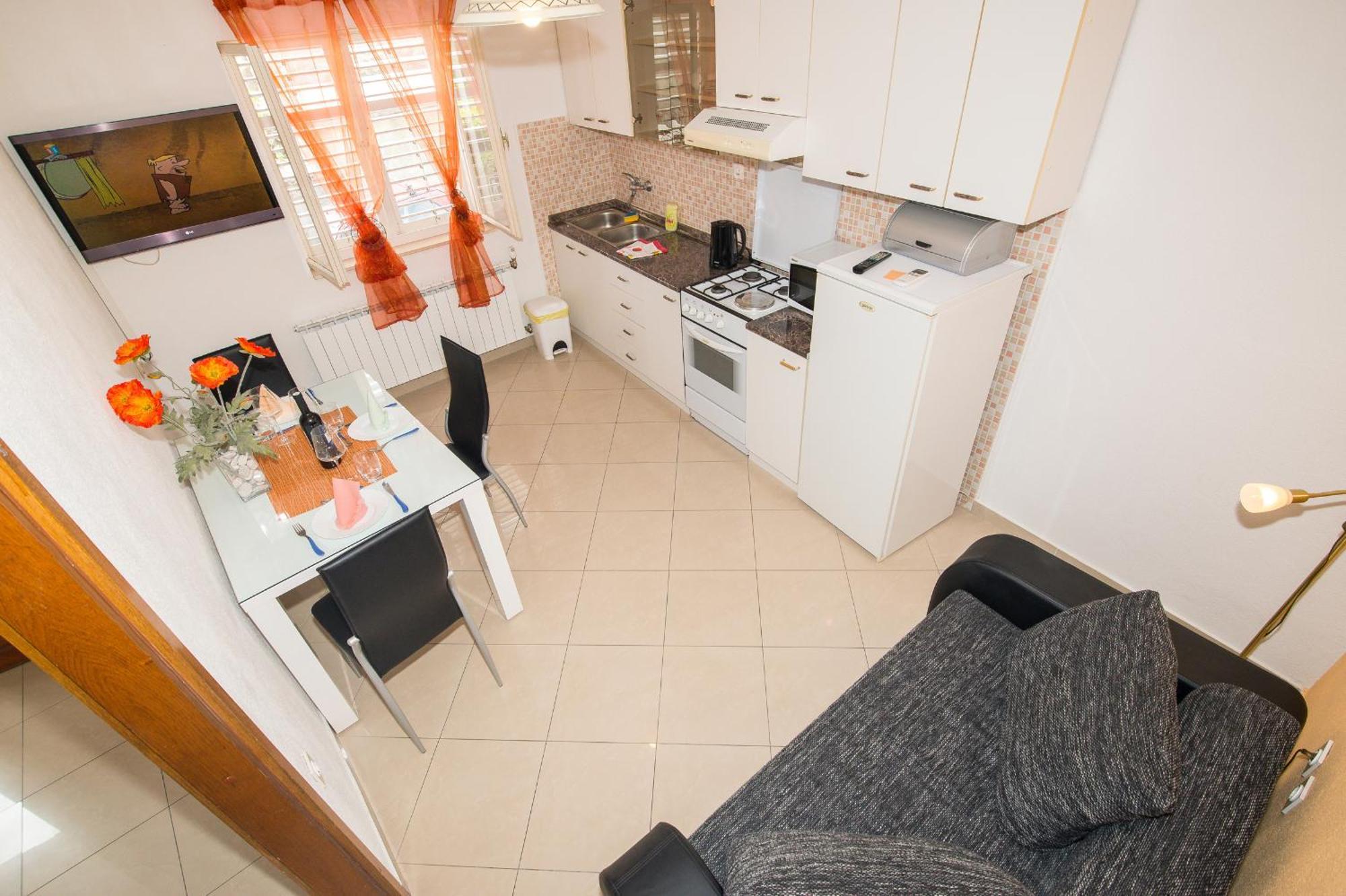 Apartments Marieta Makarska Rum bild