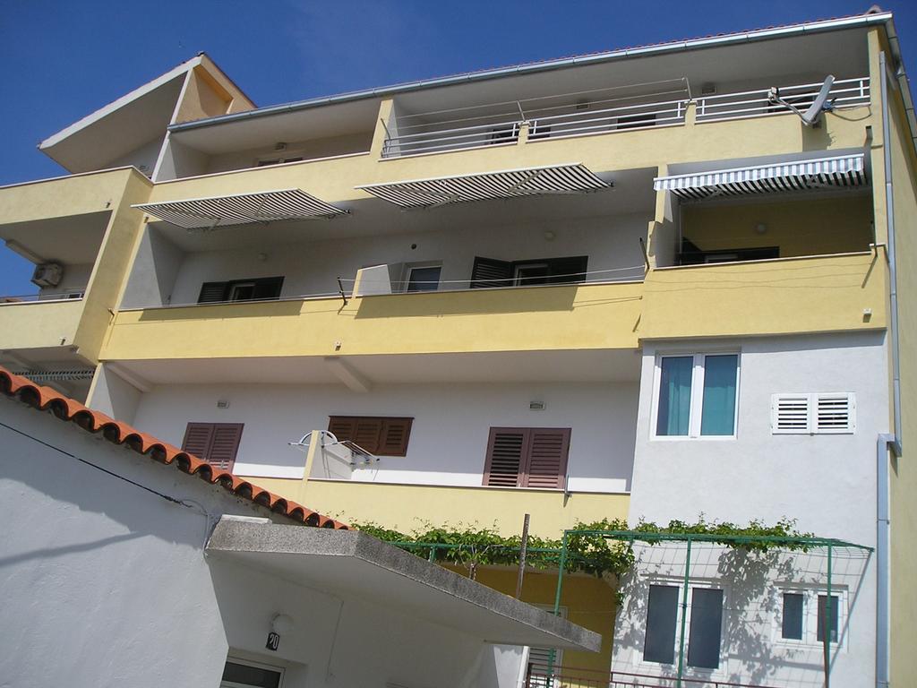 Apartments Marieta Makarska Exteriör bild